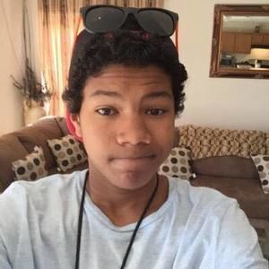 Meet your Posher, Deon